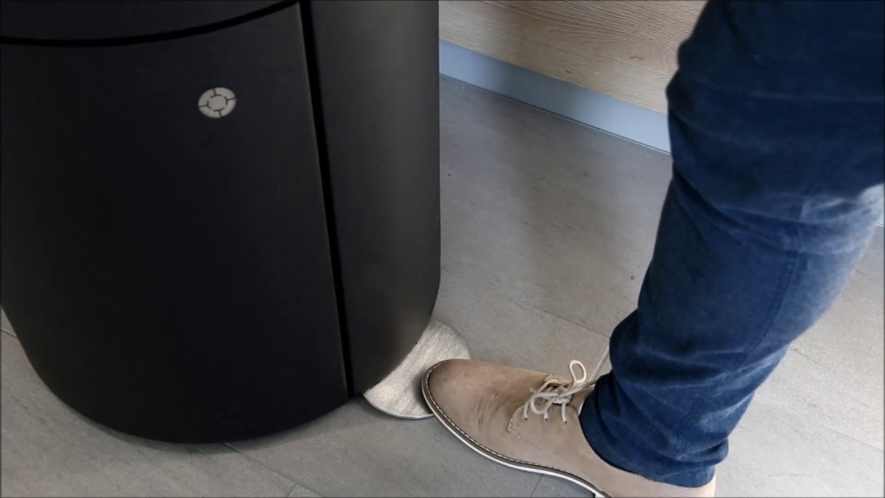 Automated wood-burning stove door Overview of different opening types