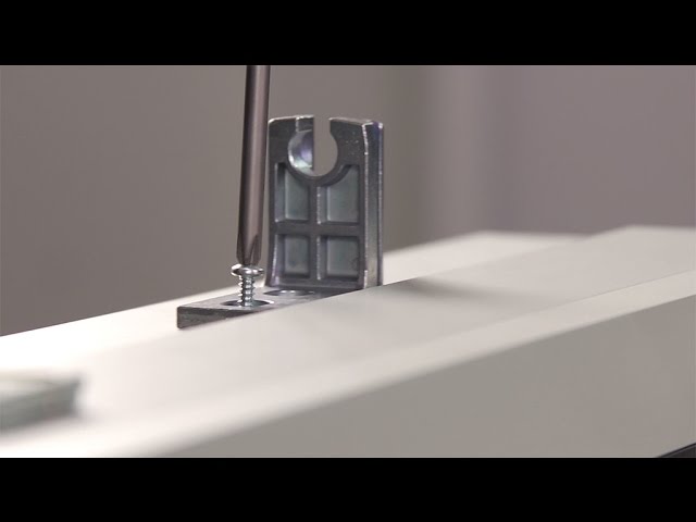GEZE Powerchain The GEZE Powerchain chain drive is the perfect solution wherever large forces or very large opening widths are needed, enabling very fast opening speeds even for very heavy windows, especially within the context of RWA. 